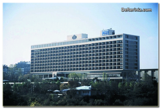 Sedat Hakkı Eldem, İstanbul Hilton Oteli, 1952, Harbiye-İstanbul.