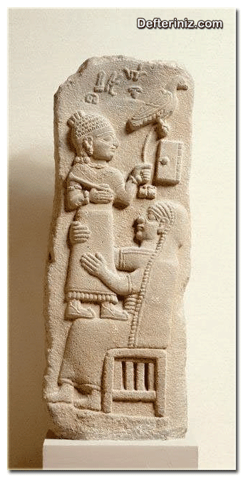 Geç Hitit uygarlığı sanatından bir örnek. Tarhunpiyas Kabartma (MÖ 8 yüzyıl).